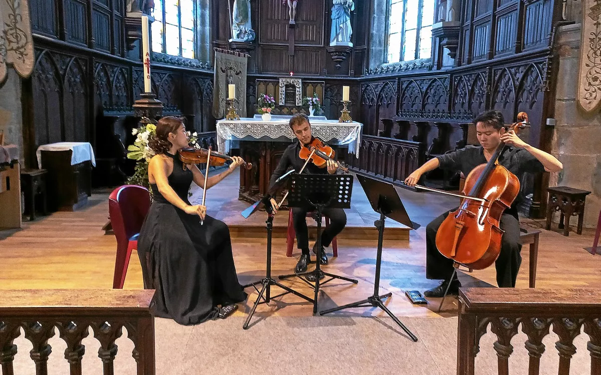 Lampaul-Ploudalmézeau : les lauréats de la Fondation Capuçon ont conquis un public de plus de 120 personnes
