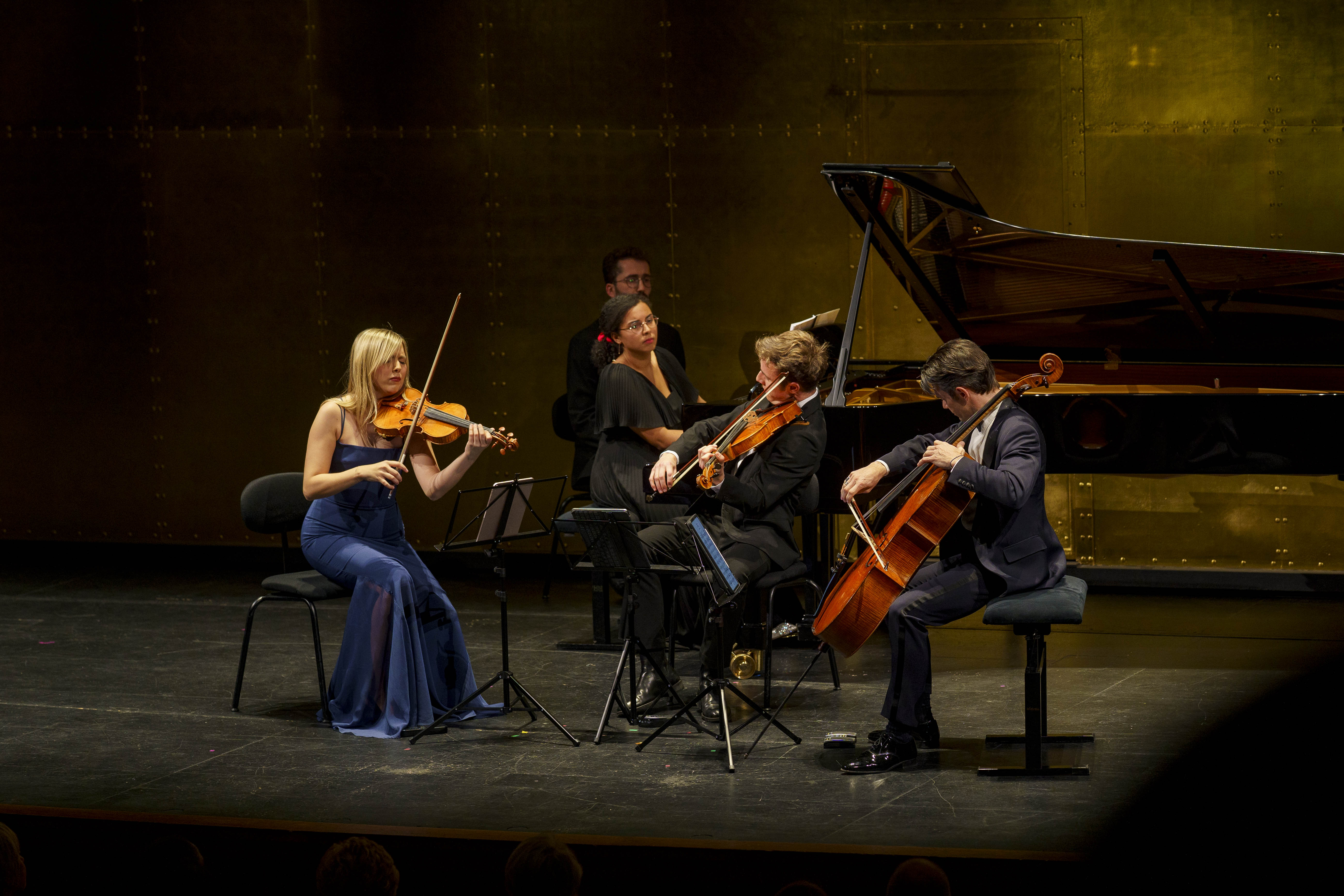 © Julien Mouffron-Gardner